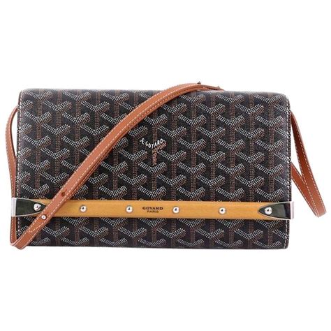 goyard monte carlo clutch price.